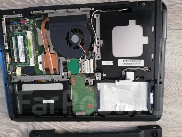 Asus K40AF. 14", ��� 4 ��, WiFi: 1, Bluetooth: 1, ����������� �� 1��. ����