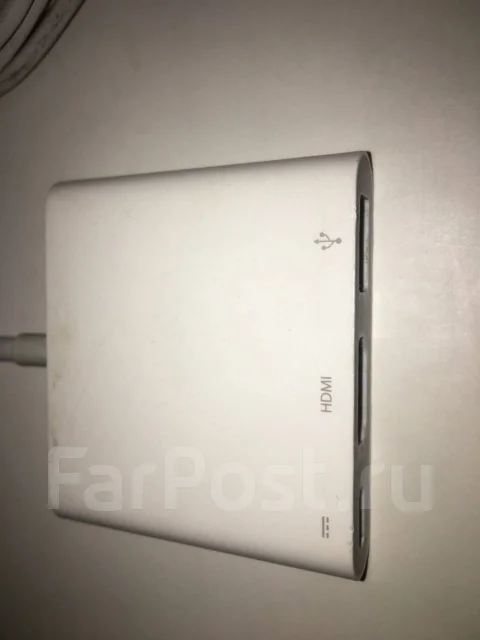 Apple MacBook 12. 12", 2,4����, ��� 8 ��, ���� 256���, WiFi: 1, Bluetooth: 1, ����������� �� 12��. ����