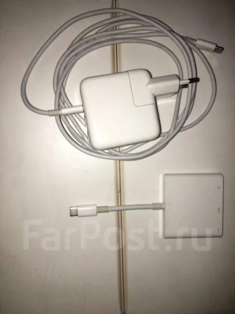 Apple MacBook 12. 12", 2,4����, ��� 8 ��, ���� 256���, WiFi: 1, Bluetooth: 1, ����������� �� 12��. ����