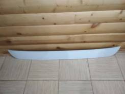 Накладка на дверь багажника. Nissan Serena, C25, CC25, CNC25, NC25 Двигатель MR20DE