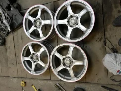 Advan Racing TCIII. 7.0x17", 5x114.3, ET51, �� 70���. ����