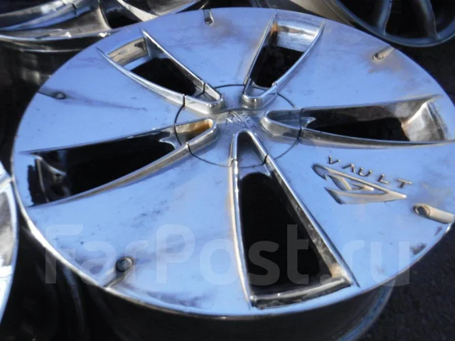 Vault. 8.0x19", 4x114.3, 5x114.3, ET45, �� 73,1���. ����