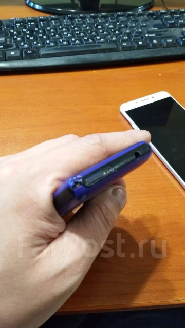Sony Xperia E1. �/�, ����������, 3G ����