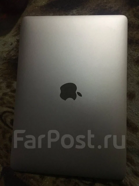 Apple MacBook 12. 12", 2,4����, ��� 8 ��, ���� 256���, WiFi: 1, Bluetooth: 1, ����������� �� 12��. ����
