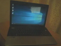 Asus K55VM. 15.6", 2,4����, ��� 8 ��, ���� 1���, WiFi, Bluetooth, ����������� �� 12��. ����