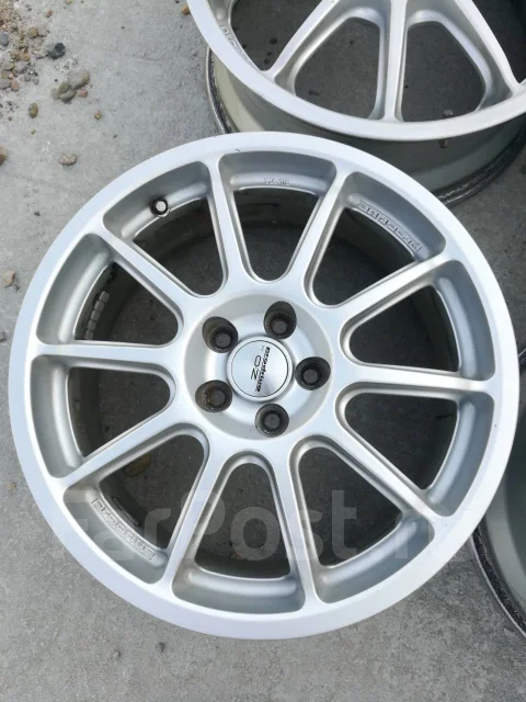 OZ Racing Prodrive. 7.0x17", 5x100, ET52 ����