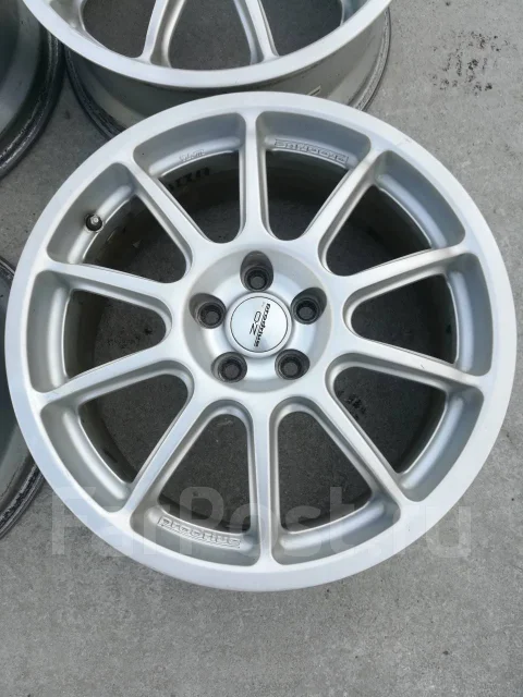 OZ Racing Prodrive. 7.0x17", 5x100, ET52 ����