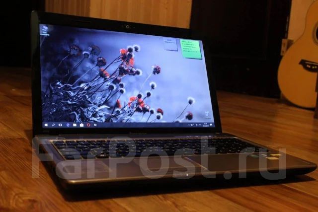 Lenovo IdeaPad Z565. 15.6", ��� 3072 ��, ���� 500���, WiFi: 1, Bluetooth: 1 ����