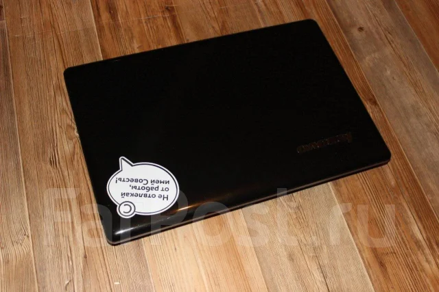 Lenovo IdeaPad Z565. 15.6", ��� 3072 ��, ���� 500���, WiFi: 1, Bluetooth: 1 ����