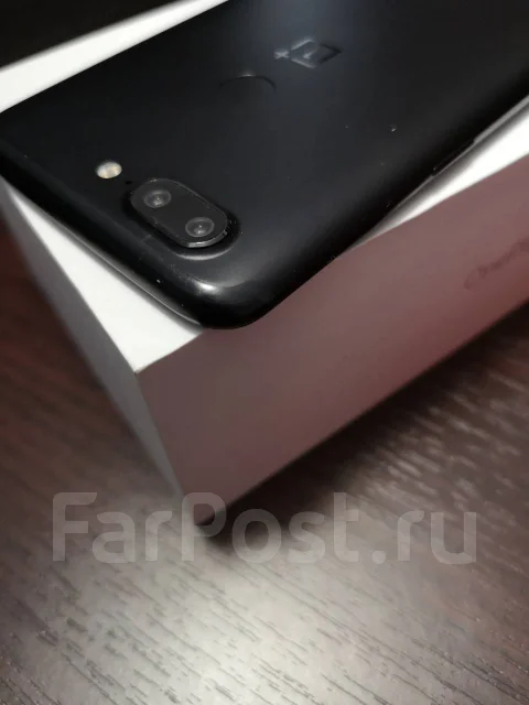 OnePlus 5T. �/�, ������, 3G, 4G LTE, Dual-SIM, NFC ����