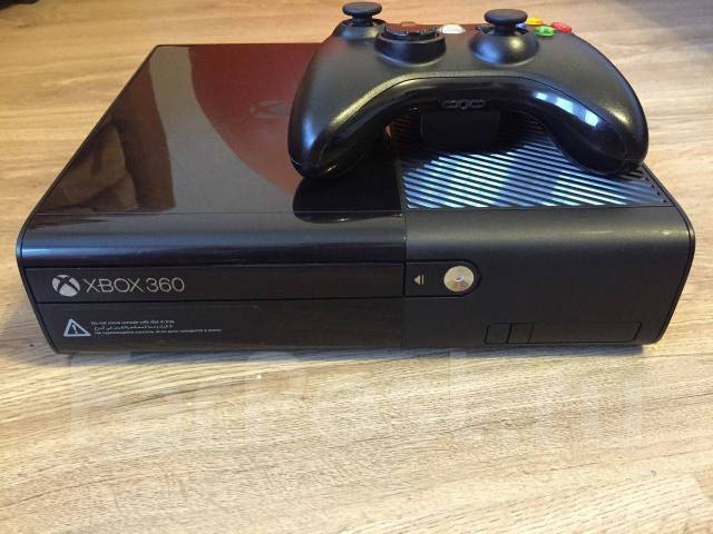 Xbox 360 slim фото