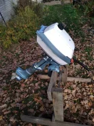 Evinrude. 4��.�., 2-�������, ����������, ���� S (381 ��), 1981 ��� ����