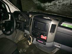 Mercedes-Benz Sprinter 515 CDI. Грузовик Mercedes Sprinter Категория B г/п 3,5т, 2 200 куб. см., 3 500 кг., 4x2