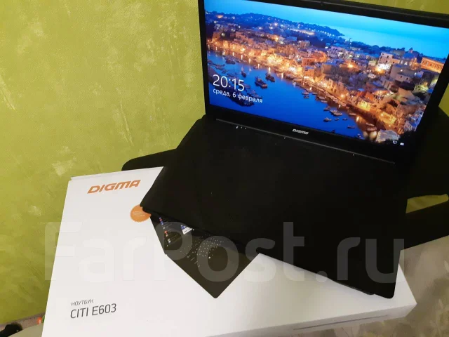 Digma CITI E603. 15.6", 1 100����, ��� 4 ��, ���� 32���, WiFi: 1, Bluetooth: 1, ����������� �� 4��. ����