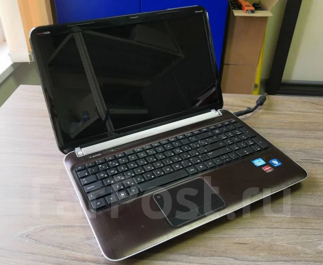 HP Pavilion dv6-6b55er. 15.6", 2,2����, ��� 4 ��, ���� 500���, WiFi: 1, Bluetooth: 1 ����