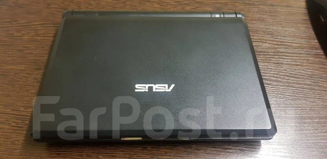 Asus Eee PC 900AX. 8.9", ��� 1024 ��, ���� 120���, WiFi: 1, Bluetooth: 1, ����������� �� 3��. ����