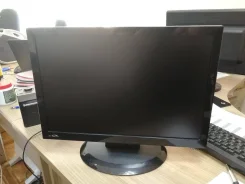 Clear Eye. 19" ����