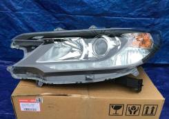 Фара. Honda CR-V, RM4 Двигатели: K24A, K24Z7, K24A1