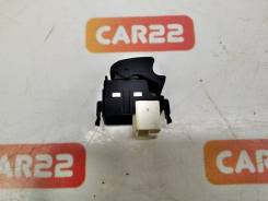 Кнопка стеклоподъемника Toyota, bB,Caldina,Camry,Camry Gracia,Corolla,Corolla Fielder,Corolla Spacio,Funcargo,Platz,RAV4,Sprinter Carib,Vista