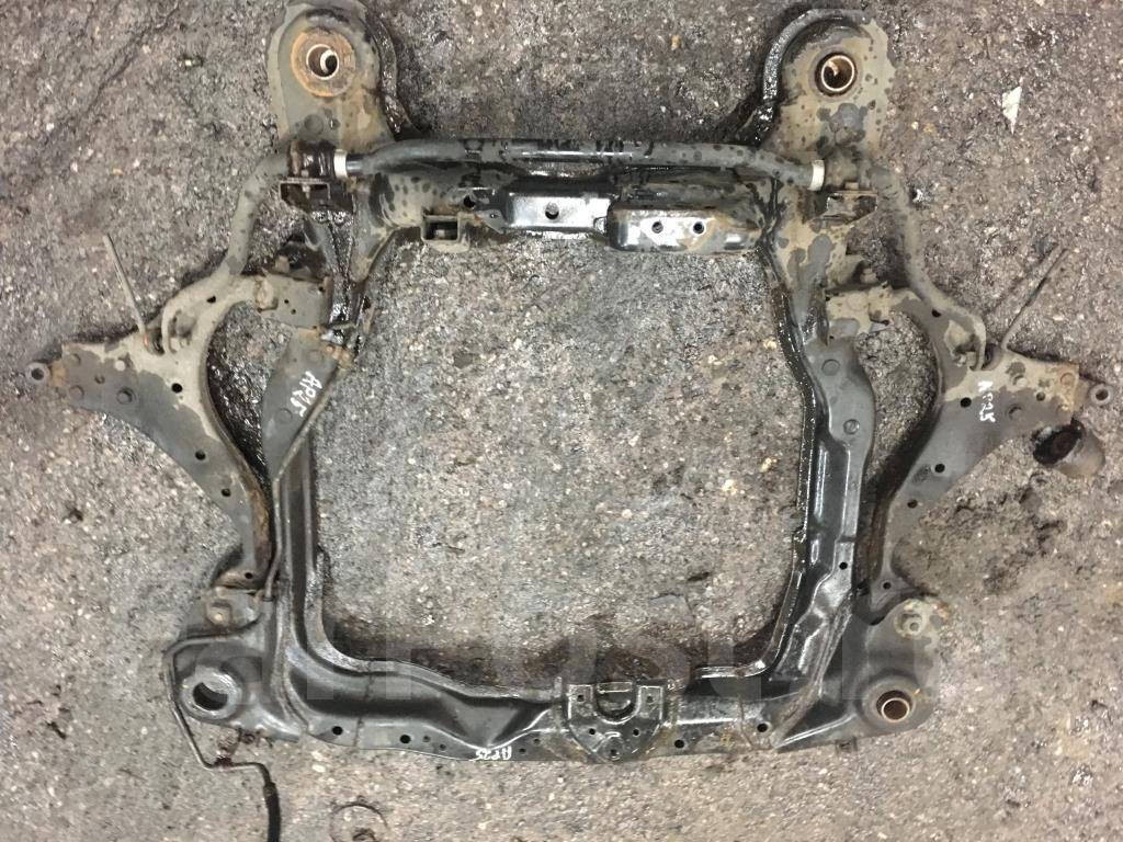 Подрамник хендай туссан. Подрамник передний Hyundai Tucson 2008. Подрамник Hyundai Tucson 2008 2.0. Подрамник Туксон 2008. Подрамник Хендай Туксон 2007.