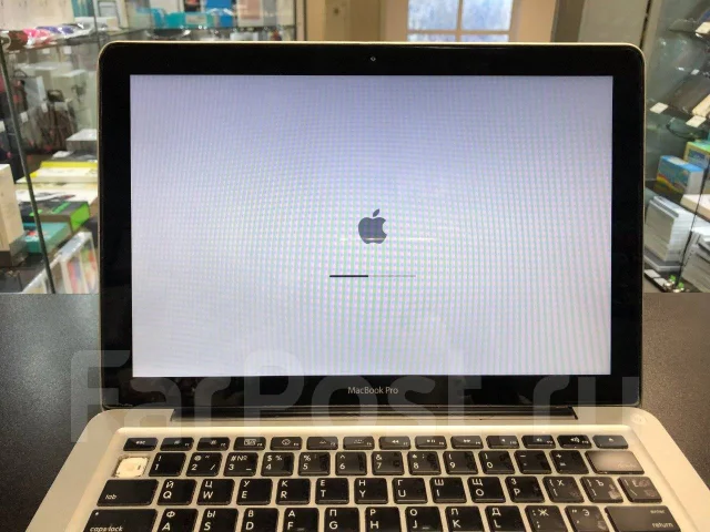 Apple MacBook Pro 13 2010 Mid. 13.3", 2,4����, ��� 8 ��, ���� 320���, WiFi: 1, Bluetooth: 1, ����������� �� 3��. ����