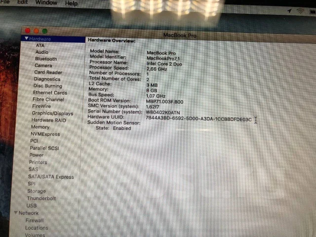 Apple MacBook Pro 13 2010 Mid. 13.3", 2,4����, ��� 8 ��, ���� 320���, WiFi: 1, Bluetooth: 1, ����������� �� 3��. ����