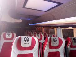 Volkswagen Crafter. Продаётся микроавтобус Фольксваген Крафтер, 4 300 куб. см., 4x2