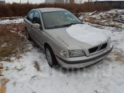 Volvo S40 ����