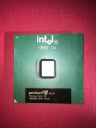 Intel Pentium III ����