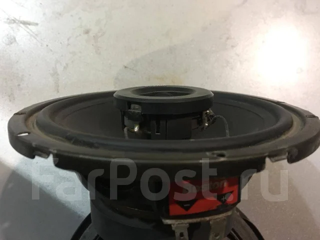 Boston Acoustics ����