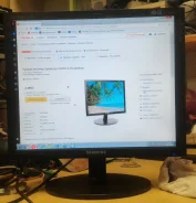 Samsung. 19"