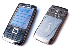 Nokia 5330 Mobile TV Edition. �����, �����, Dual-SIM ����