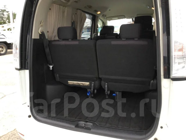 Nissan Serena. ��������, ��������, 2.0 (147 110��.�.), ������, 139 000����. �� ����