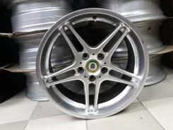 BMW Racing Dynamics. 8.0x18", 5x120, ET30, �� 74,1���. ����