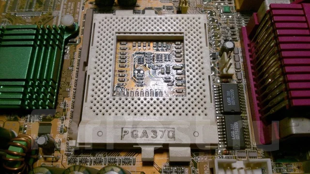 Socket 370 ����