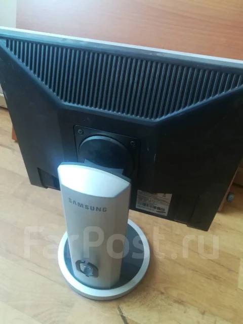 Samsung. 17" ����