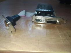 GeForce GT 710 ����