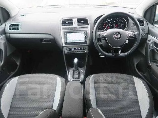 Volkswagen Polo. �������, ��������, 1.2 (105��.�.), ������, 43����. ��, �/�. ��� ����� �� ������������ ����