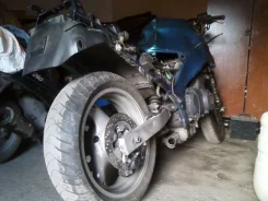 Suzuki RF 400R ����