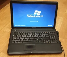Lenovo G550. 15.6", 1 900,0����, ��� 2048 ��, ���� 250���, WiFi ����