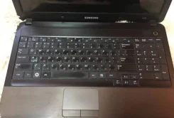 Samsung R540. 15.6", ��� 3072 ��, ���� 300���, WiFi, Bluetooth ����