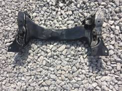 Балка поперечная. Land Rover Freelander, L314 Двигатели: 18K4F, 204D3, 20T2N, 25K4F