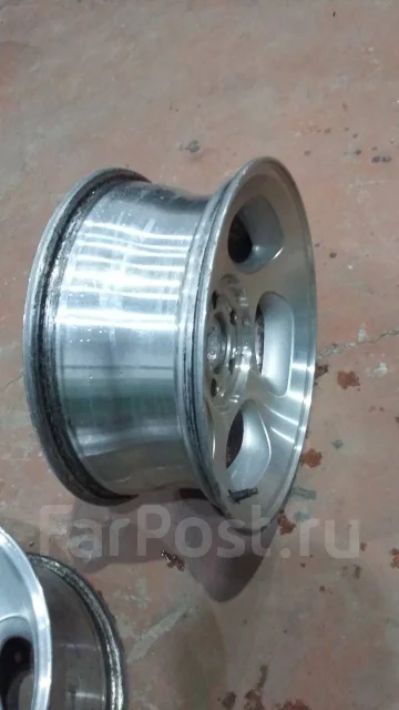 ZW 071. 7.0x16", 5x114.3, ET20, �� 70���. ����