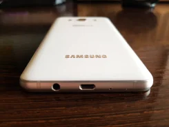 Samsung Galaxy J5 2016. �/�, 16 ��, �����, 3G, 4G LTE, NFC