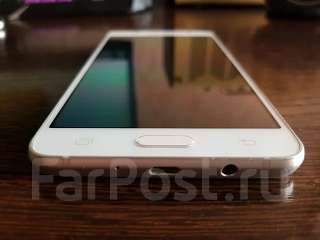 Samsung Galaxy J5 2016. �/�, �����, 3G, 4G LTE, NFC ����