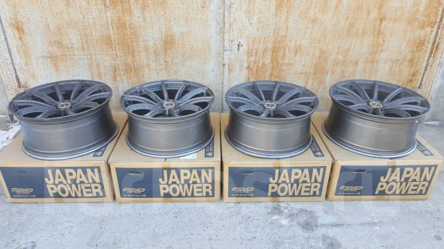 RAYS Gram Lights 57Getter. 8.5x19", 5x100, ET35, �� 73���. ����