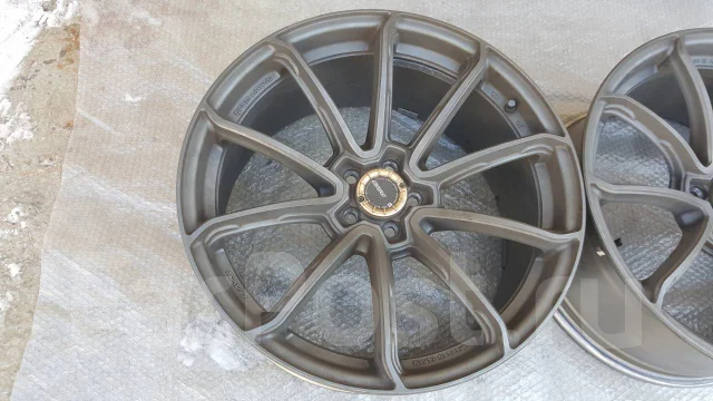 RAYS Gram Lights 57Getter. 8.5x19", 5x100, ET35, �� 73���. ����