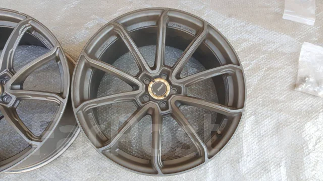 RAYS Gram Lights 57Getter. 8.5x19", 5x100, ET35, �� 73���. ����