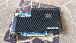 GeForce 8600 GT ����