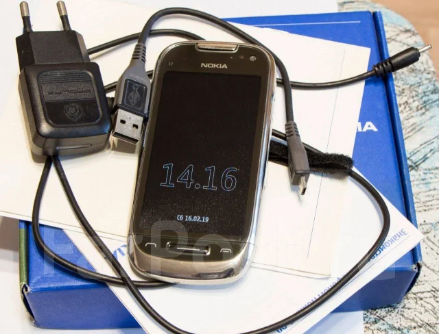 Nokia C7-00. �/�, �����������, 3G, NFC ����